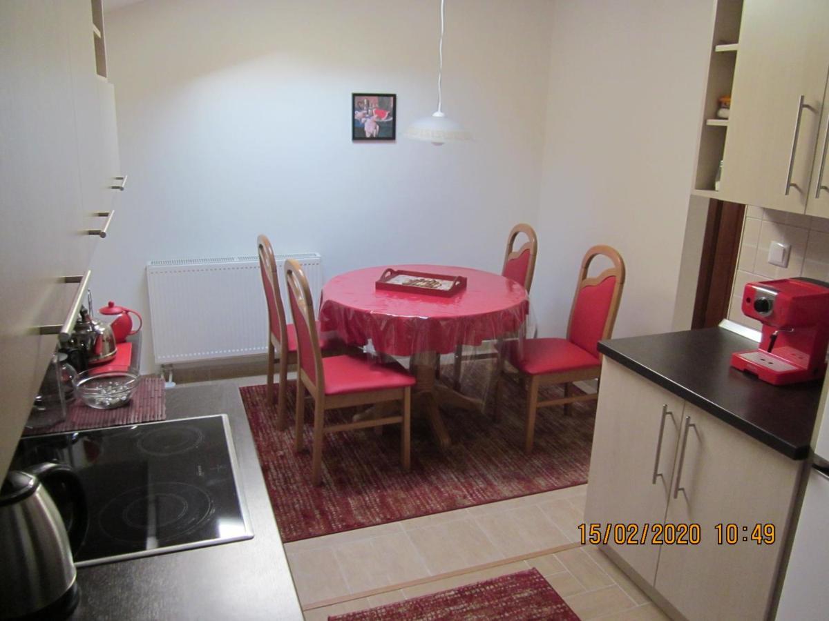 Our Way S Apartment With Airco And Own Garage سراييفو المظهر الخارجي الصورة